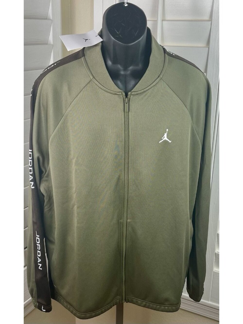 Nike Air Jordan Essentials Jordan Olive Tracksuit Jacket - HF9339-222 - Men’s XL